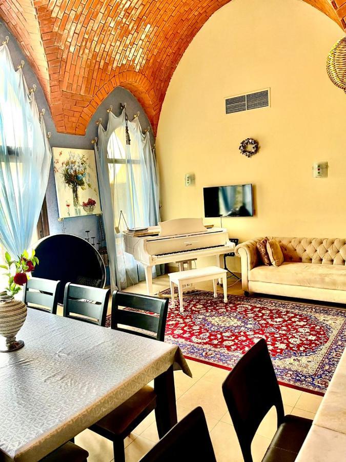 Private Guest House In Five Stars Resort ラアス・アル・ハイマ エクステリア 写真